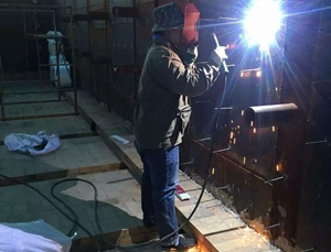 河北邢臺(tái)熱鍍鋅陶瓷纖維爐體保溫工程施工 河北邢臺(tái)熱鍍鋅陶瓷纖維爐體保溫工程施工